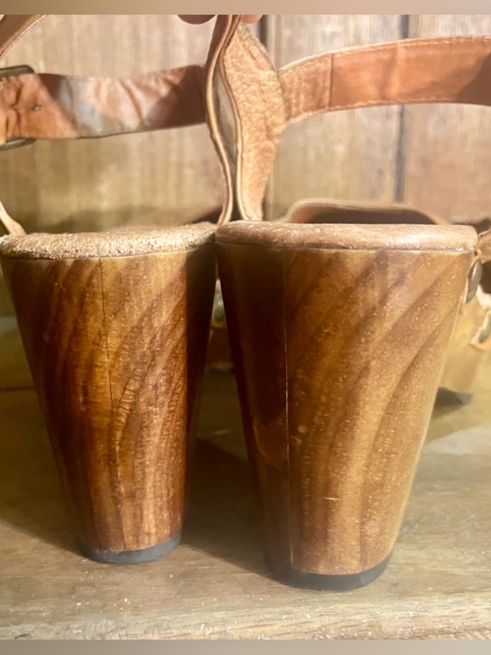 Cordani Zori Tan Leather Wooden Heeled Clogs - Picture 3 of 7